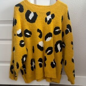 Main Strip Mustard Leopard Print Sweater
